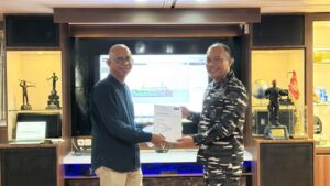 Sinergi Nyata, ITS Hibahkan Aplikasi iStow untuk Perkuat KRI Surabaya