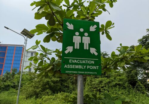 Fasilitas K3L Teknik Geofisika ITS_1