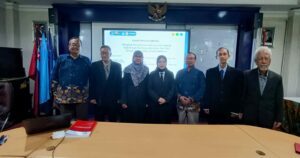 Prestasi Gemilang! Fitria Nur Laily Raih Gelar Doktor di ITS dengan IPK 4.0