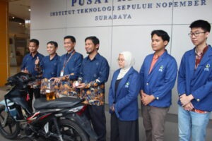 BenWIT. Prof. Hosta Ardhiananta Develops Renewable Fuel from Palm Oil, Encourages National Collaboration for Energy Independence