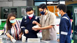 Lab. Beton Material Maju dan Komputasi Mekanik