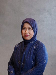 RR. Debby Lusy Fariani Turlaksmi Handayaningsih, S.E
