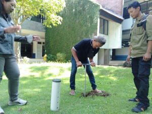 pembuatan Biopori Departemen Teknik Sipil ITS