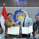 Supporting Student Advancement, ITS Signs MoU with PT RINA Indonesia