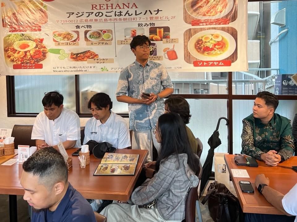 Attendees actively participated in a collaborative discussion session during the ITS Alumni & Industrial Gathering in Hiroshima, exploring opportunities for academic research partnerships and institutional collaboration.
