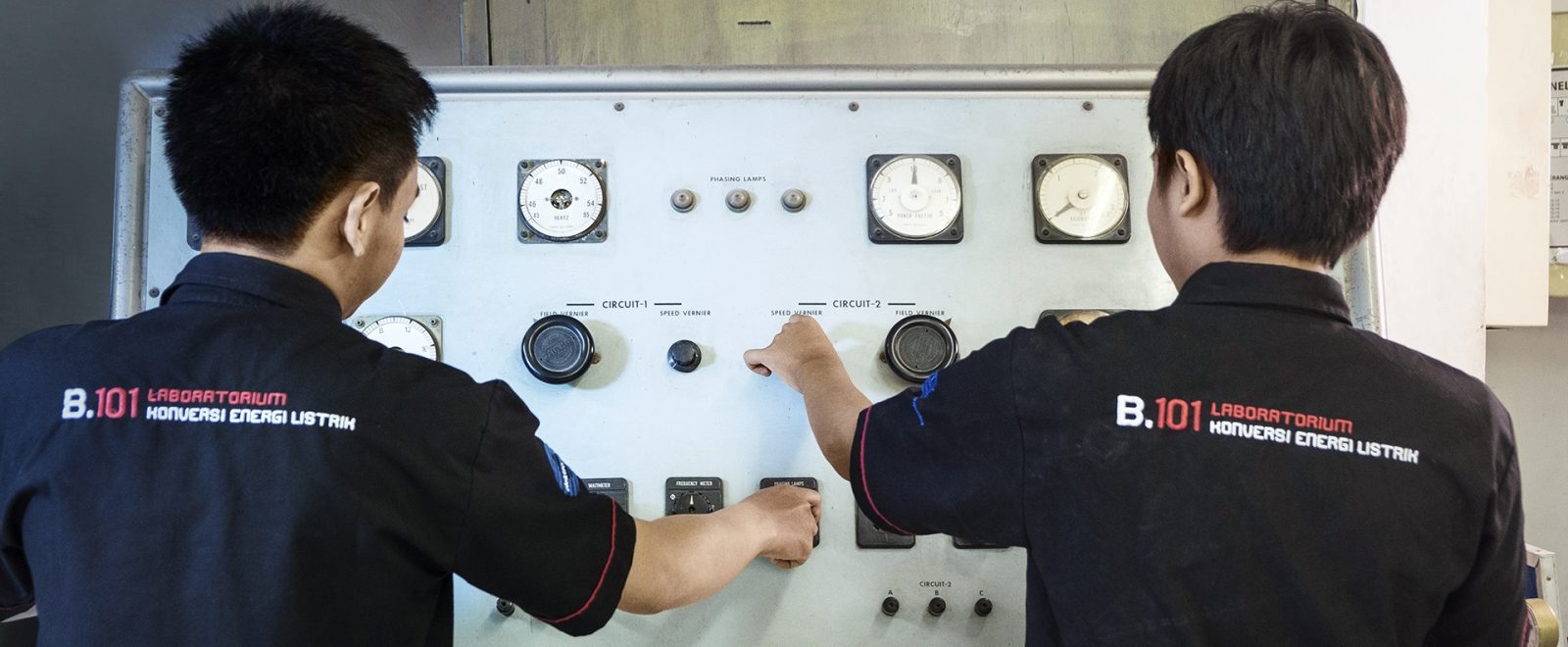 Teknik Elektro Institut Teknologi Sepuluh Nopember