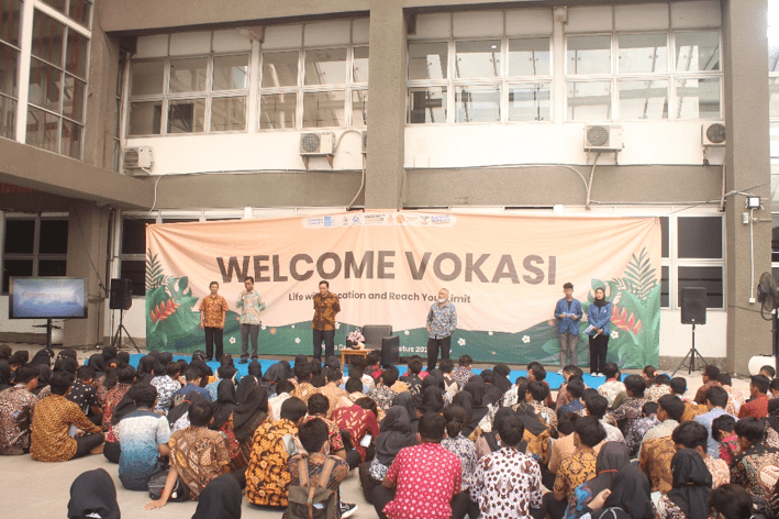 Kemeriahan acara Welcome Vokasi (Wevo) 2022 yang berlangsung pada Minggu 14 Agustus 2022