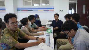 MENCIPTAKAN KADER KADER PEMANDU FT-EIC ITS