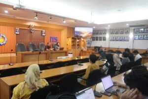 Membuka Pintu Dialog: Koordinasi Fakultas dan Mahasiswa Penerima Beasiswa KIPK di FT-EIC ITS”
