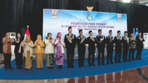 Pengukuhan Dekan dan Wadek Fakultas Sains dan Analitika Data ITS