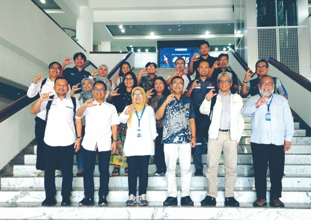 Initiation of educational and research collaboration between the Faculty of Civil Engineering, Planning and Geosciences ITS (FT-SPK ITS) and PT Adhi Karya (Persero) Tbk.