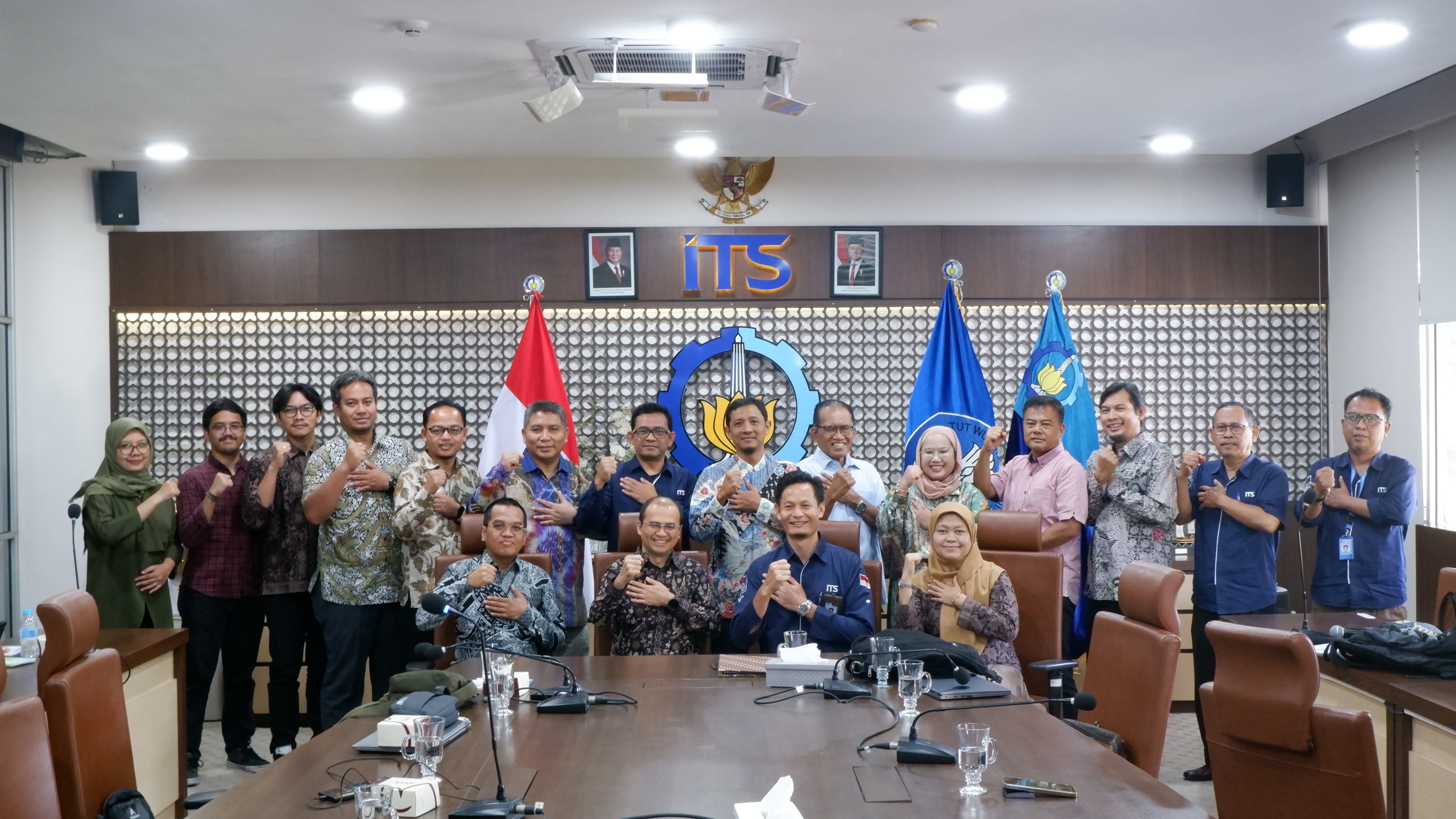 Penandatanganan Non-Disclosure Agreement (NDA) antara pihak FTIRS dan PLN