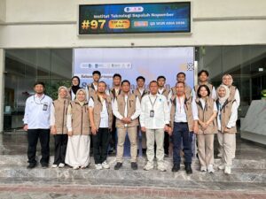 Panggilan Hati dari Surabaya: ITS Kirim Tim Medis dan Psikiater Pulihkan Luka Bencana Aceh