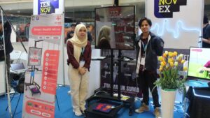 Mahasiswa Teknik Biomedik Kembangkan Hi-Me!, Cermin Cerdas untuk Percepat Skrining Kesehatan Awal