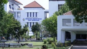 gedung-fakultas-kedokteran-its-surabaya