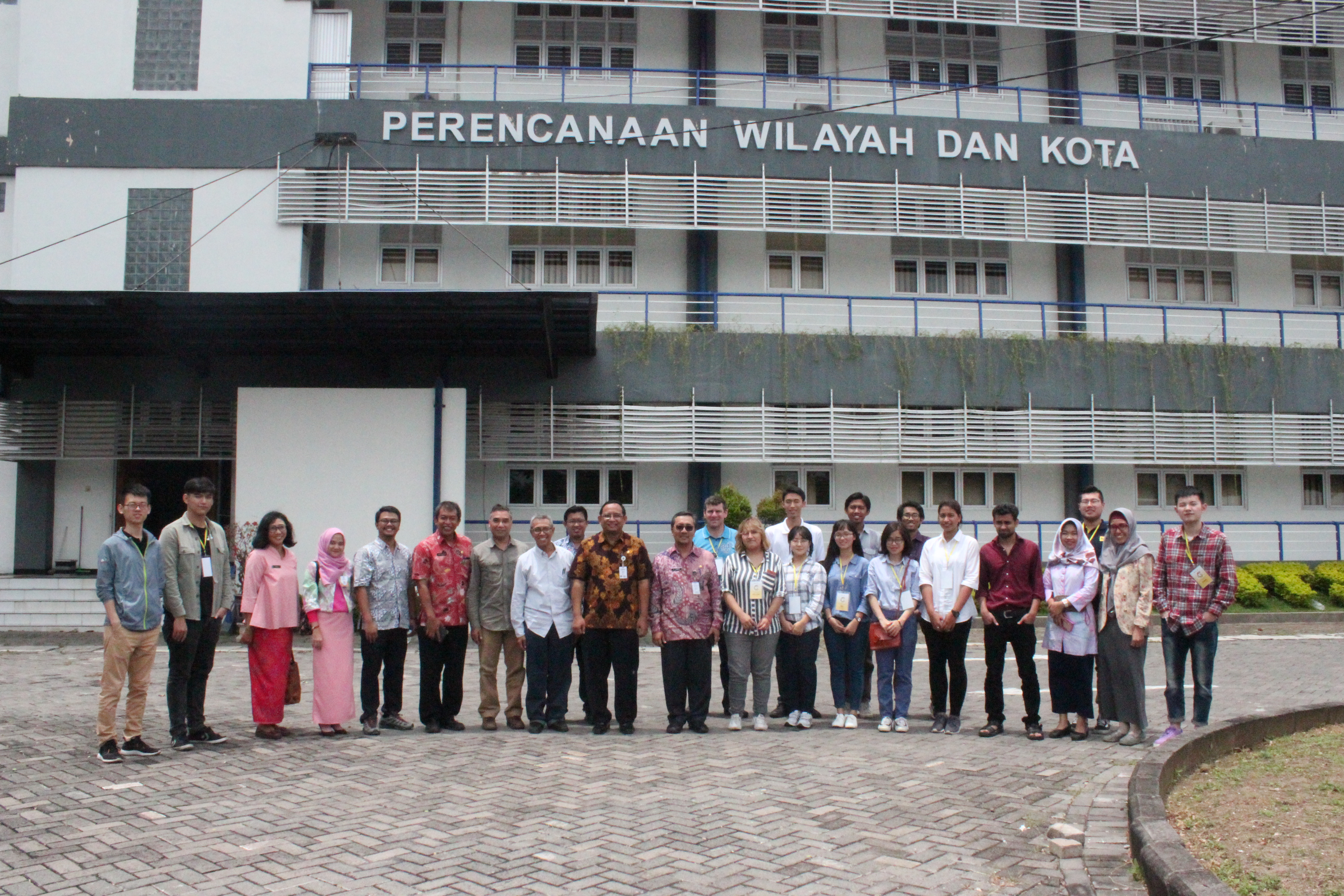 Visi dan Misi
