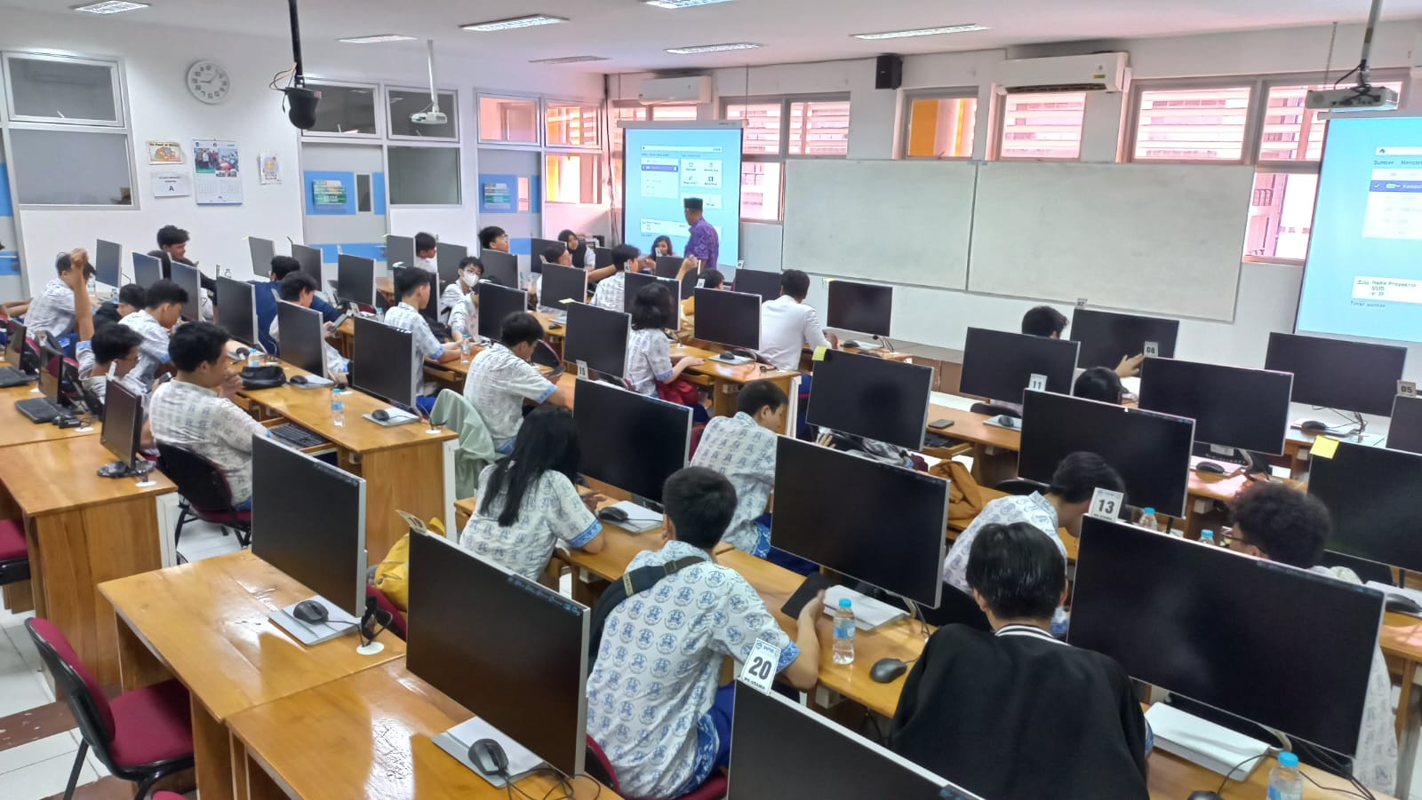 Kunjungan SMA ST AGNES Surabaya