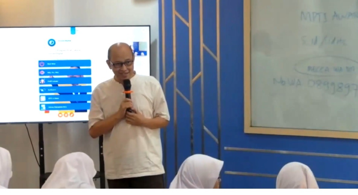 Kunjungan SMA 2 Muhammadyah Surabaya ke Departemen Sistem Informasi