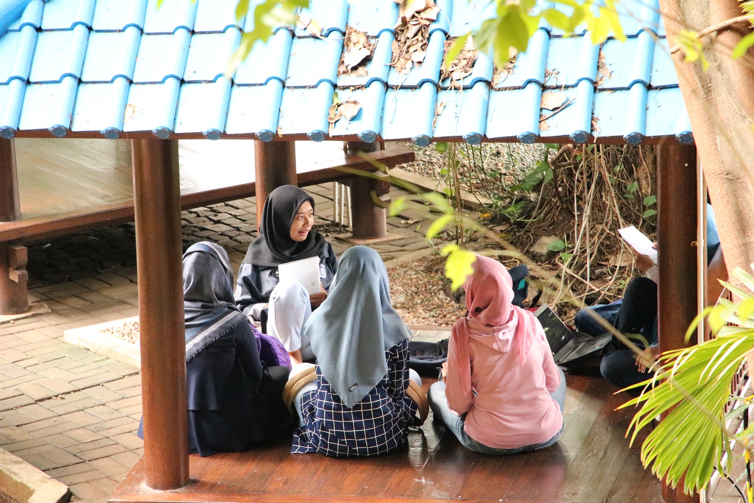 Komunitas